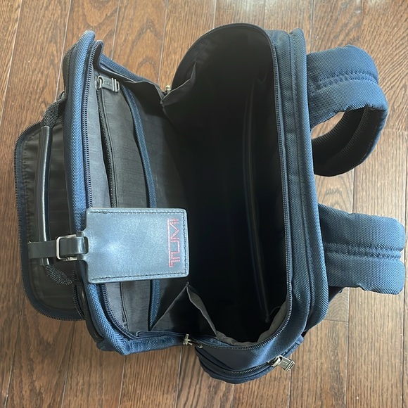 Tumi Alpha laptop backpack blue unisex - Picture 8 of 10